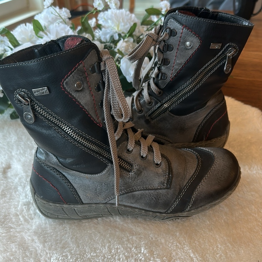 Black and Gray Lace-Up Boots. Remonte